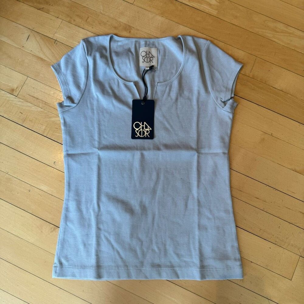 Chaser Split Neck grey Tee size Small m6